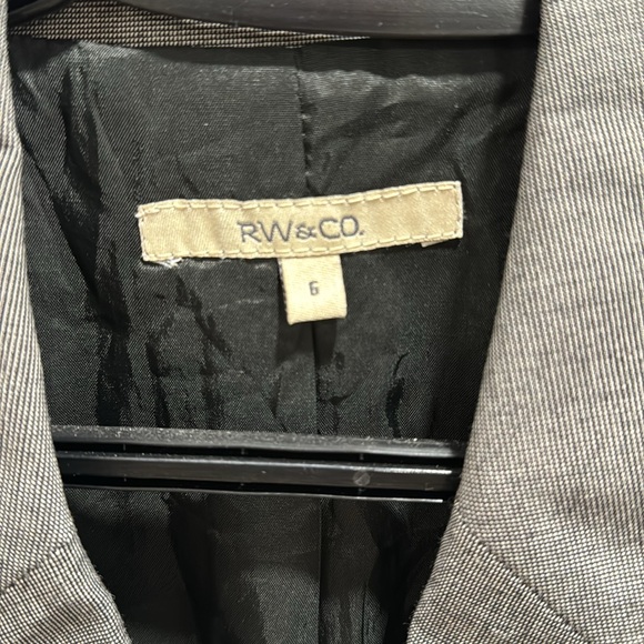 RW & Co Blazer - Picture 2 of 2
